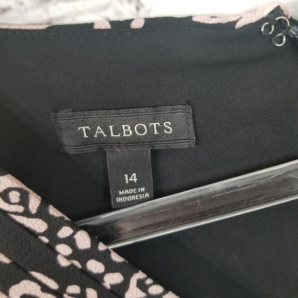 Womans Talbots pleated front Dress size 14 - Picture 2 of 6